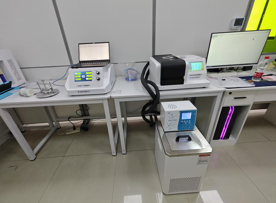 东华大学差示扫描量热仪和导热系数测定仪交付完成